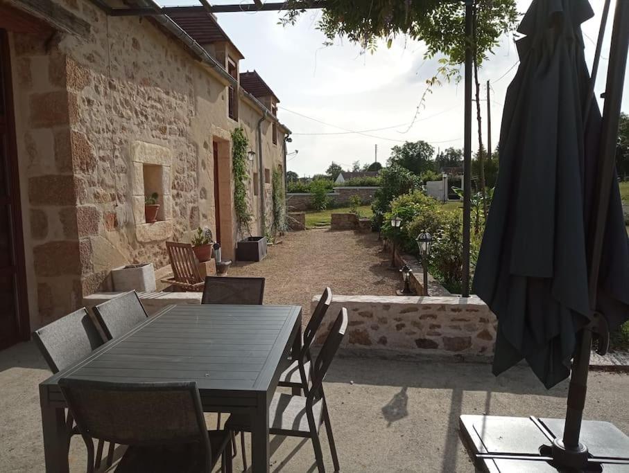 Villa Longere Berrichonne, Calme Absolu, 13 Personnes Saint-Pierre-les-Etieux Esterno foto